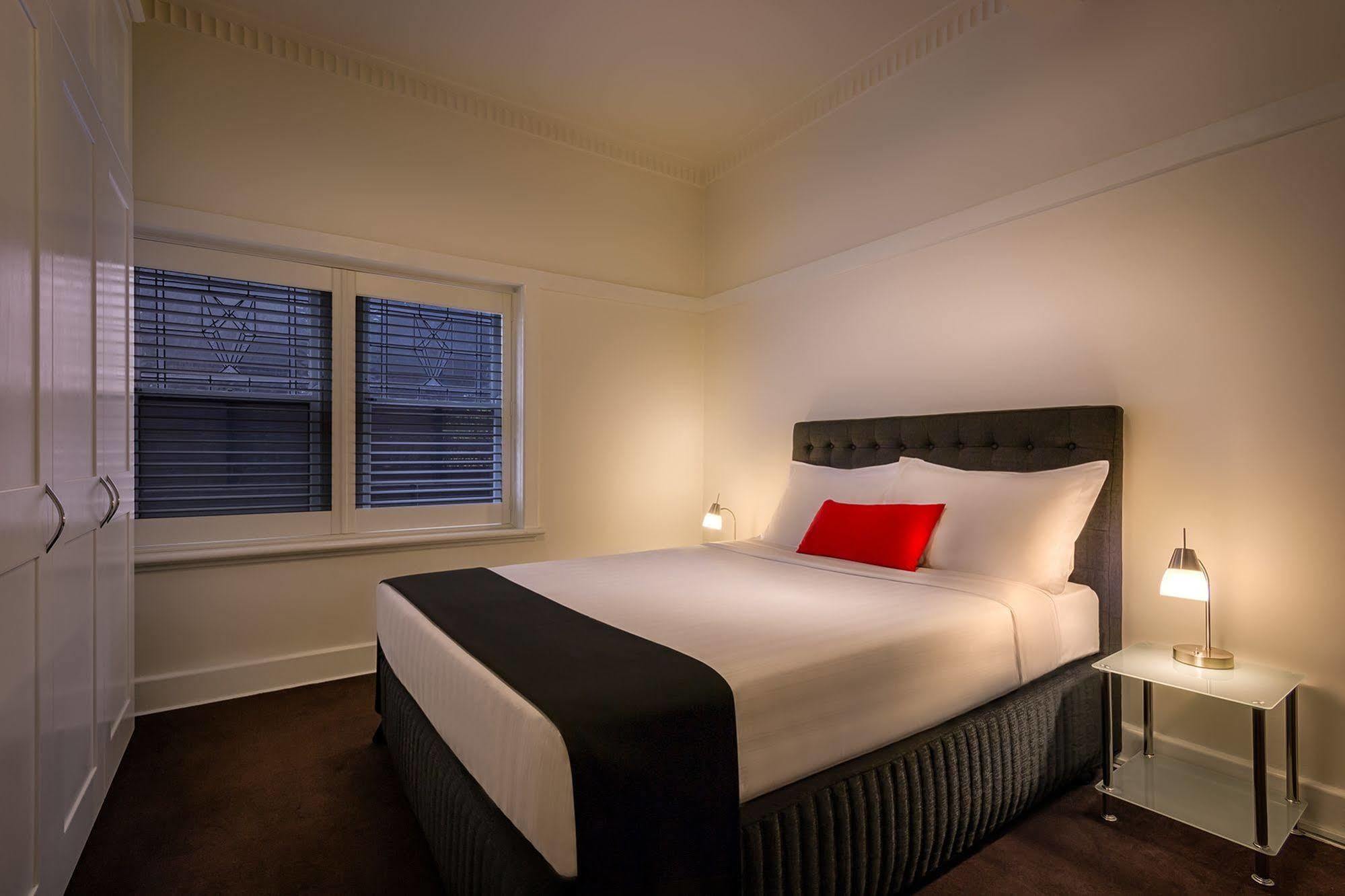 Como Court Budget Accommodation Melbourne Kültér fotó